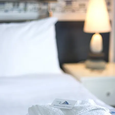 화이트 로지 필리 4* 파일리