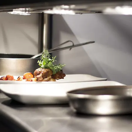 Otel The White Filey