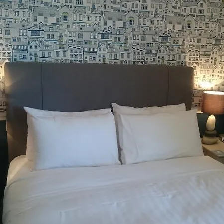 The White Otel Filey