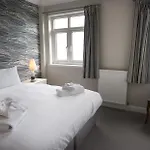 The White Hotel 4*
